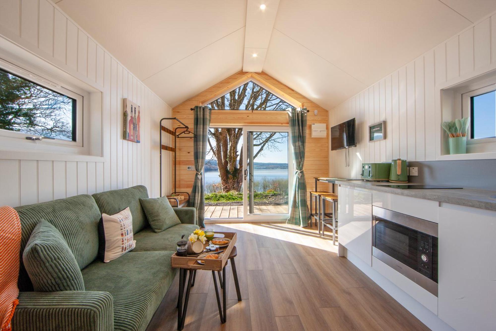 Appin Holiday Homes -Caravans, Lodges, Shepherds Hut And Train Carriage Stays Exterior foto